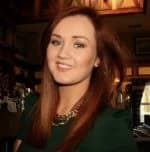 Katie Ní Riain, Oifigeach Forbartha, Gaeloideachas